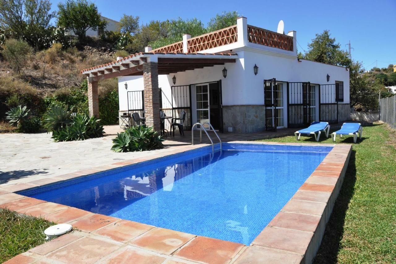 Nerja Paradise Rentals - Villa Los Girasoles מראה חיצוני תמונה