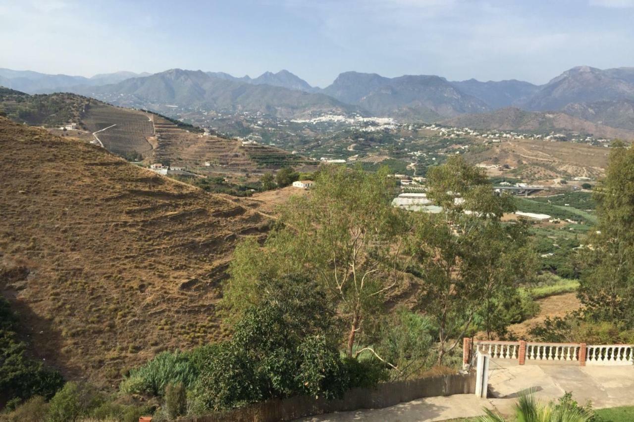 Nerja Paradise Rentals - Villa Los Girasoles מראה חיצוני תמונה