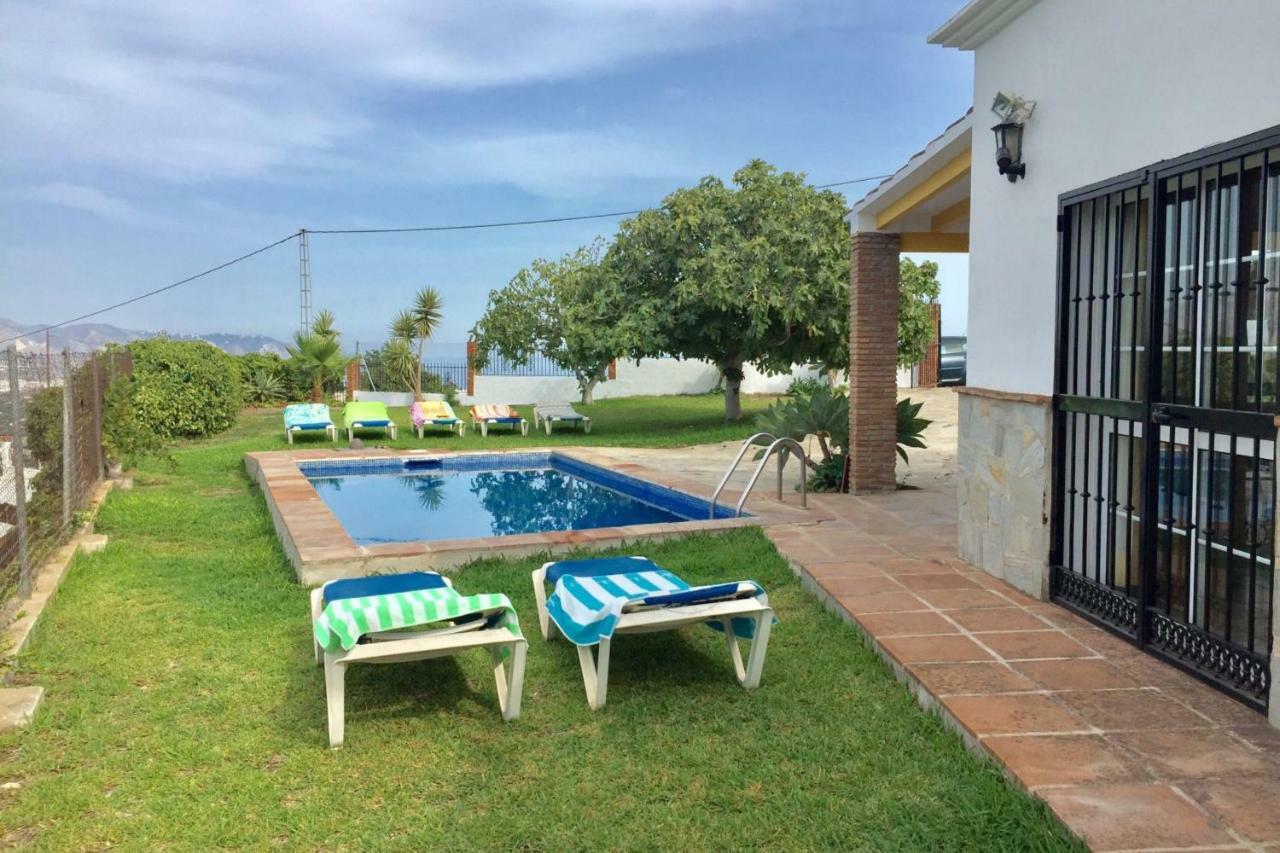 Nerja Paradise Rentals - Villa Los Girasoles מראה חיצוני תמונה