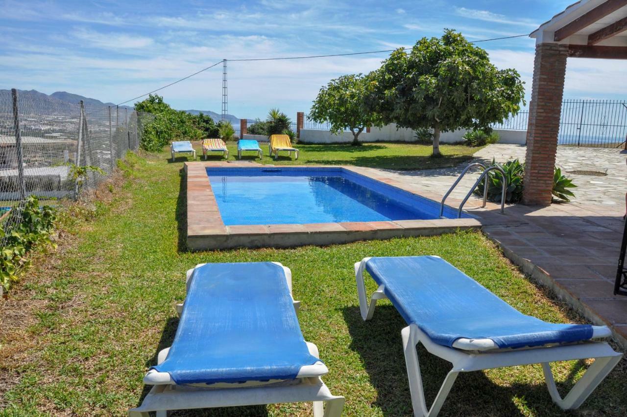 Nerja Paradise Rentals - Villa Los Girasoles מראה חיצוני תמונה