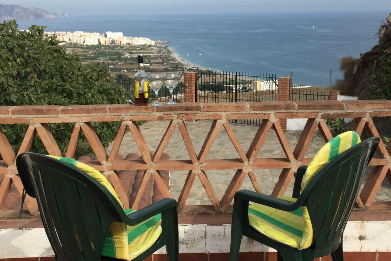 Nerja Paradise Rentals - Villa Los Girasoles מראה חיצוני תמונה