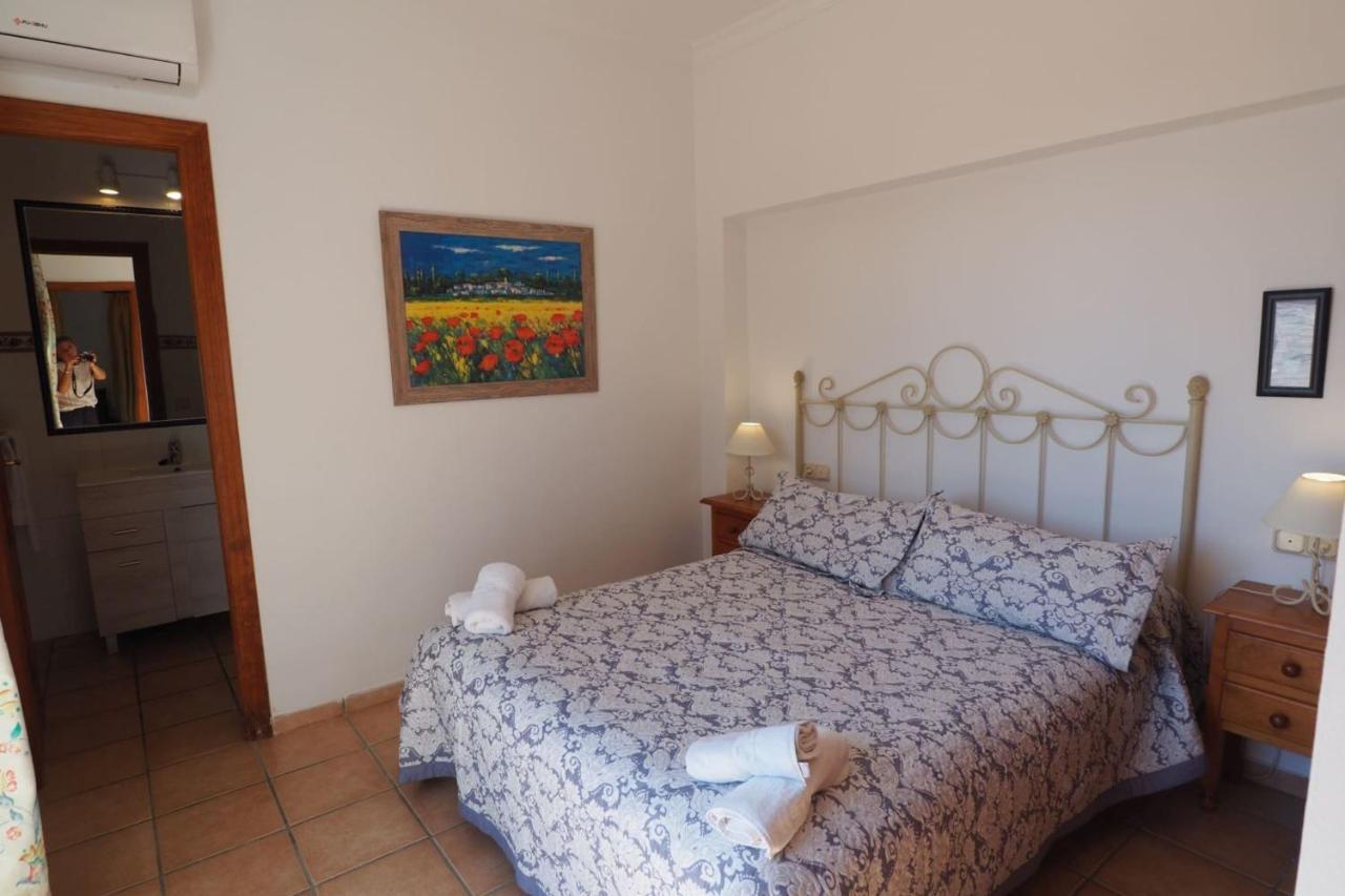 Nerja Paradise Rentals - Villa Los Girasoles מראה חיצוני תמונה