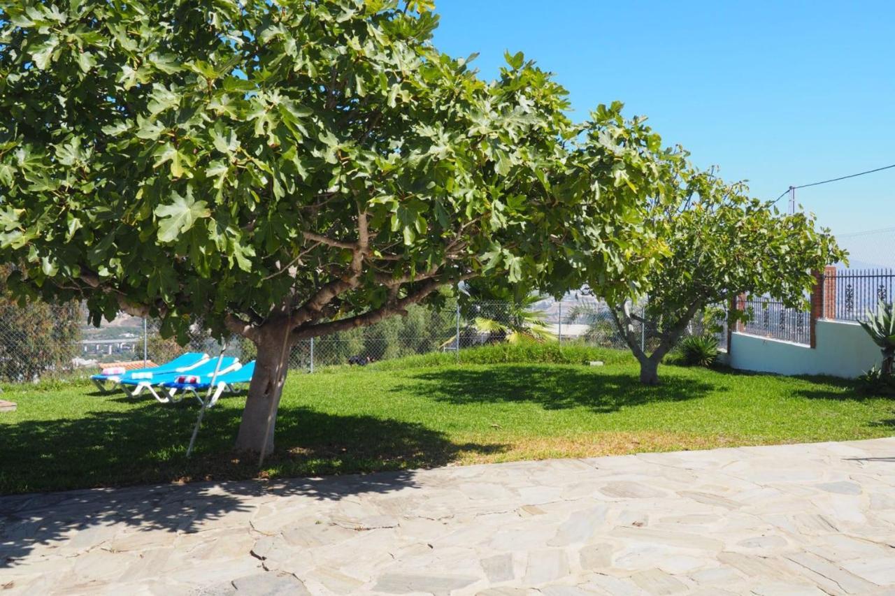 Nerja Paradise Rentals - Villa Los Girasoles מראה חיצוני תמונה
