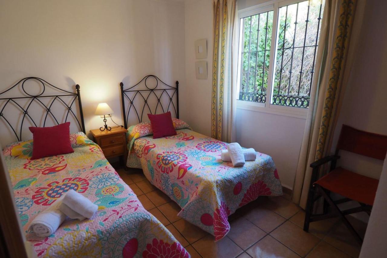 Nerja Paradise Rentals - Villa Los Girasoles מראה חיצוני תמונה