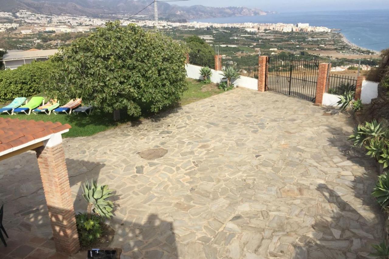 Nerja Paradise Rentals - Villa Los Girasoles מראה חיצוני תמונה